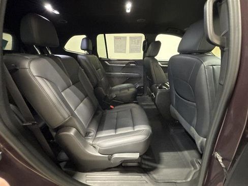 Used 2024 GMC Acadia Elevation w/ Luxury Package AWD/4WD image 20