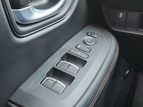 Used 2023 Honda HR-V Sport image 15