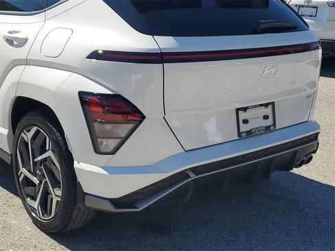 Used 2024 Hyundai Kona N Line image 8