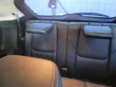 Used 2022 MAZDA CX-9 Touring image 14