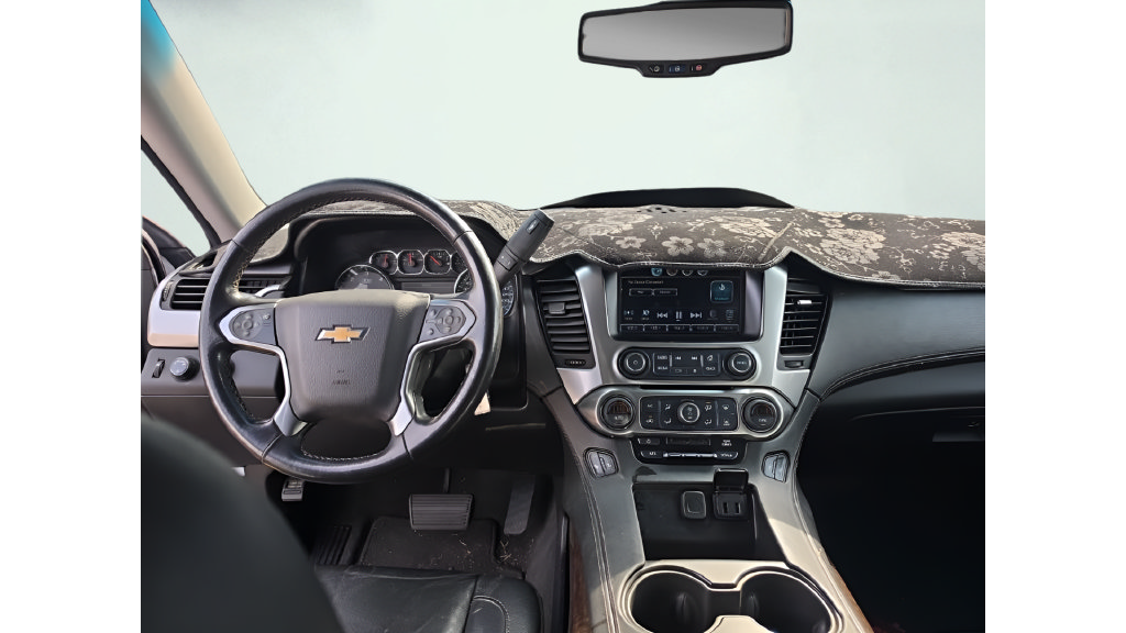 Used 2019 Chevrolet Suburban LT AWD/4WD image 17
