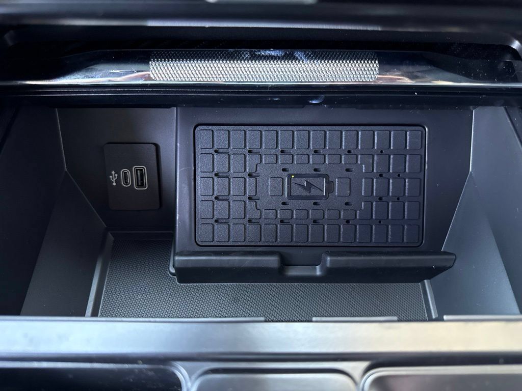 New 2026 Ford F150 Raptor AWD/4WD image 23