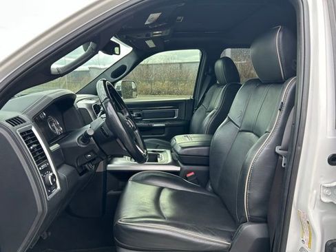 Used 2017 RAM 3500 Laramie Longhorn image 12