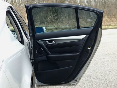 Used 2010 Acura TL w/ Technology Package image 31