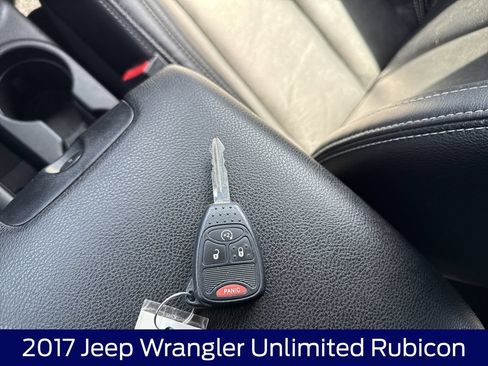 Used 2017 Jeep Wrangler Unlimited Rubicon w/ Cold Weather Group AWD/4WD image 24