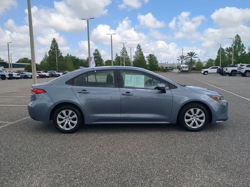 Certified 2024 Toyota Corolla LE FWD image 3