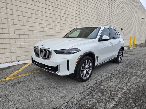 Used 2024 BMW X5 xDrive40i w/ Parking Assistance Package image 10