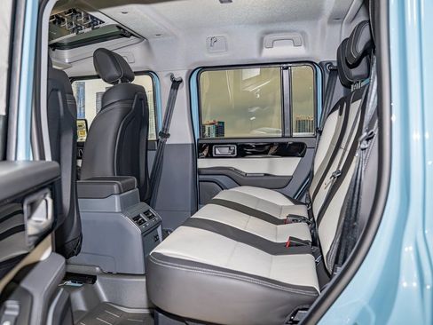 New 2025 INEOS Grenadier Fieldmaster Edition image 22