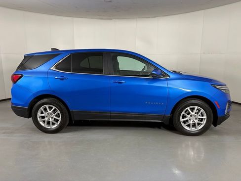 Used 2024 Chevrolet Equinox LT FWD image 9