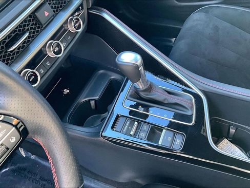 Used 2025 Acura ADX A-Spec image 18