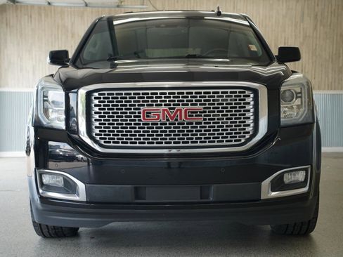 Used 2016 GMC Yukon Denali w/ Open Road Package RWD image 3