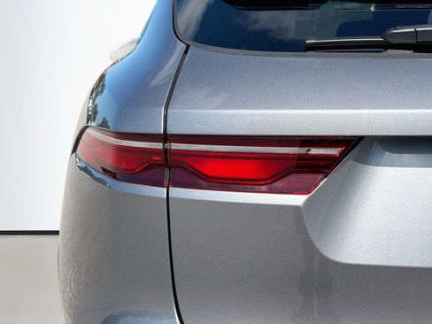 New 2026 Jaguar F-PACE R-Dynamic S AWD/4WD image 10