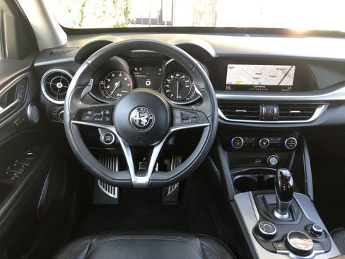 Used 2018 Alfa Romeo Stelvio Sport w/ Quick Order Package 22J Sport image 16