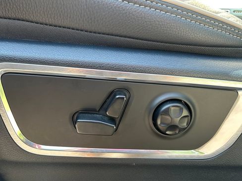 Used 2023 RAM 1500 Limited AWD/4WD image 26