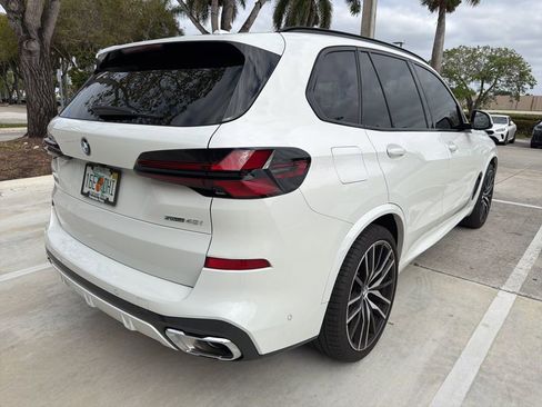 Certified 2024 BMW X5 sDrive40i w/ M Sport Package image 4