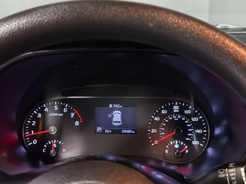 Used 2020 Kia Soul LX FWD image 14