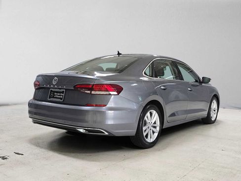 Used 2020 Volkswagen Passat 2.0T SE FWD image 3