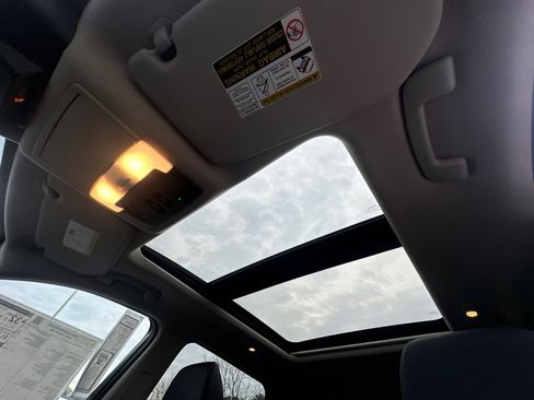 New 2026 Nissan Rogue SV image 32