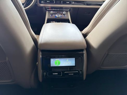 Used 2021 Lincoln Aviator Reserve w/ Equipment Group 201A AWD/4WD image 22