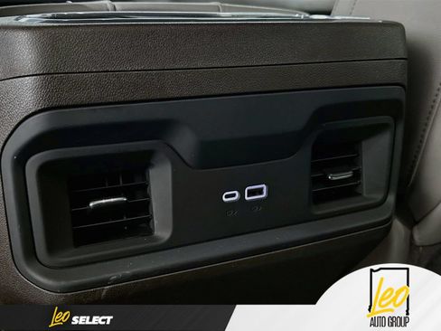 Used 2025 Chevrolet Silverado 3500 LT w/ Z71 Chrome Sport Edition AWD/4WD image 29