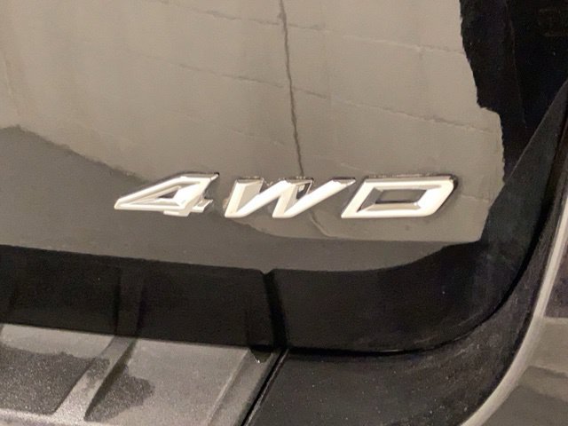Used 2018 Ford Escape Titanium w/ Ford Safe & Smart Package AWD/4WD image 75