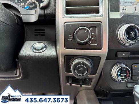 Used 2017 Ford F150 Platinum w/ Equipment Group 701A Luxury AWD/4WD image 24