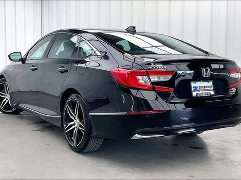 Certified 2021 Honda Accord Touring image 11