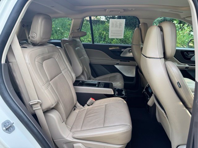 Used 2020 Lincoln Aviator Reserve w/ Equipment Group 202A AWD/4WD image 18