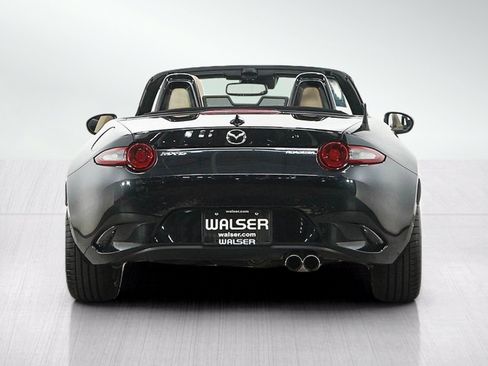 Used 2016 MAZDA MX-5 Miata Grand Touring RWD image 5