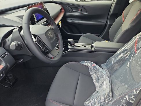 New 2026 Toyota Prius SE image 17