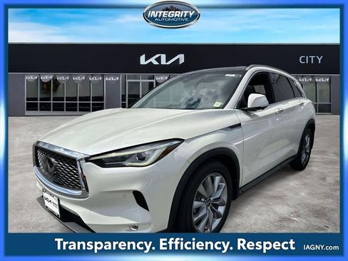 Used 2022 INFINITI QX50 Essential AWD/4WD image 6