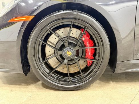 Used 2026 Porsche 911 Carrera GTS w/ Premium Package RWD image 33