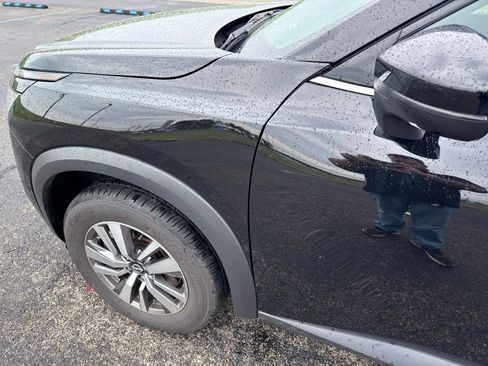 Used 2026 Nissan Pathfinder SL AWD/4WD image 18
