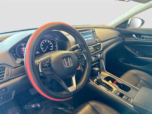 Used 2021 Honda Accord EX-L image 9