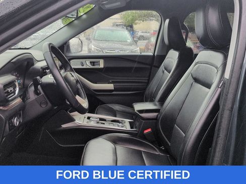 Certified 2023 Ford Explorer Limited w/ Equipment Group 301A AWD/4WD image 12