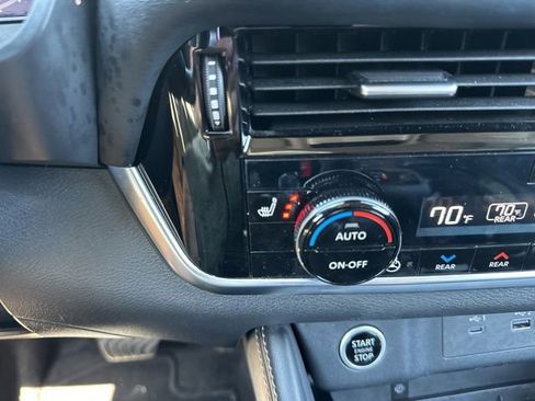 Used 2023 Nissan Rogue Platinum w/ Platinum Premium Package AWD/4WD image 21