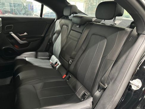 Used 2021 Mercedes-Benz CLA 250 4MATIC image 6