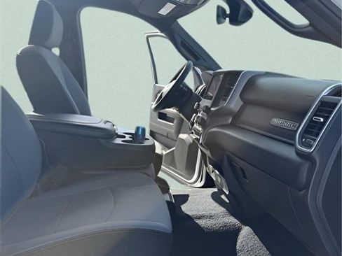 Used 2024 RAM 2500 Big Horn w/ Bed Utility Group image 26