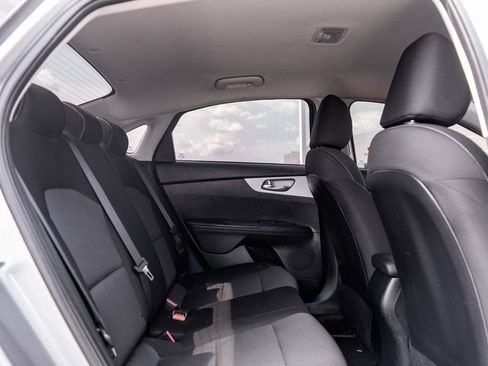 Used 2024 Kia Forte LXS w/ LXS Technology Package FWD image 13