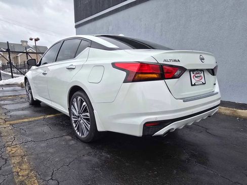 Used 2023 Nissan Altima 2.5 SL image 10
