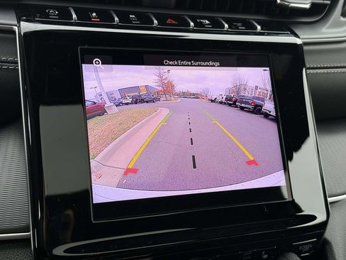 New 2025 Jeep Grand Cherokee Altitude AWD/4WD image 28