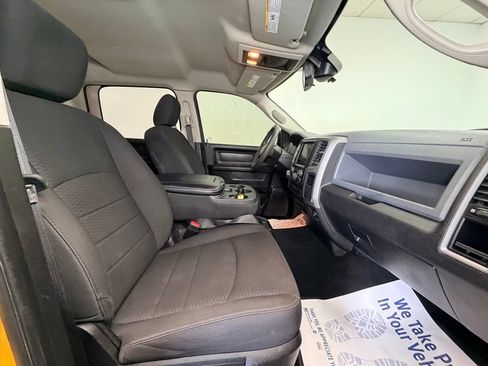 Used 2019 RAM 1500 Express w/ Wheel & Sound Group AWD/4WD image 9