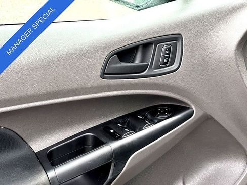 Used 2022 Ford Transit Connect XL FWD image 9