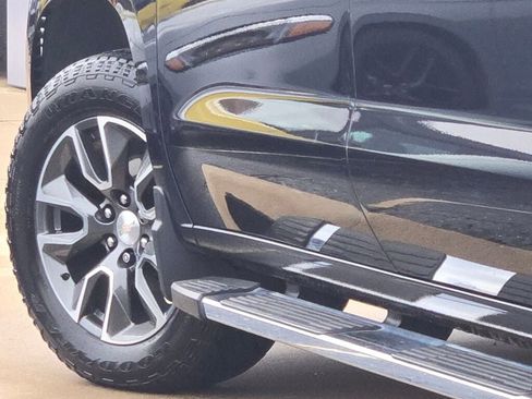 Used 2023 Chevrolet Silverado 1500 LT image 14