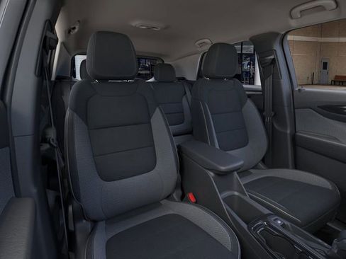 New 2026 Chevrolet TrailBlazer LT w/ Convenience Package FWD image 16