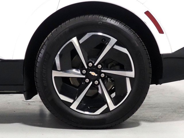 Used 2024 Chevrolet Equinox EV FWD LT w/ 2LT w/ LPO, Blackout Package image 48