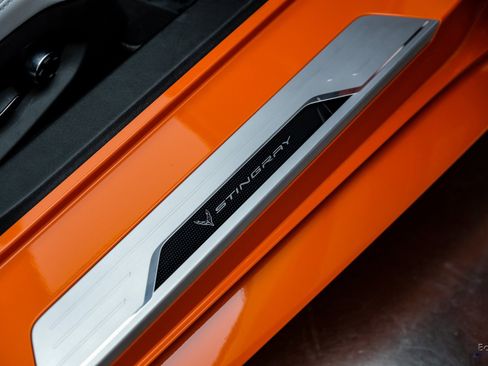 Used 2021 Chevrolet Corvette Stingray Premium Conv w/ Z51 Performance Package image 57