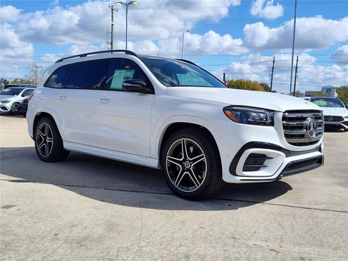 New 2025 Mercedes-Benz GLS 450 4MATIC image 5