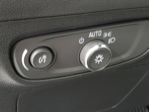 Used 2024 Buick Encore GX Avenir w/ Avenir Convenience Package image 31