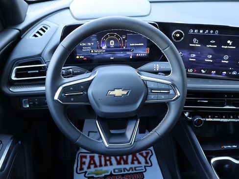 New 2026 Chevrolet Traverse LT w/ Driver Confidence Package FWD image 15